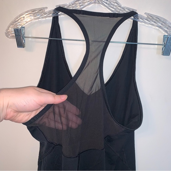 Lululemon Athletica Black Fitted Sleeveless Tank Top Mesh 8 - Picture 4 of 6